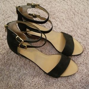 Cute strappy wedge.